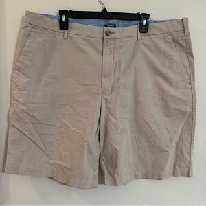 IZOD Mens 42 Beige Chino Shorts Flat Front 100% Cotton Casual Lightweight Summer